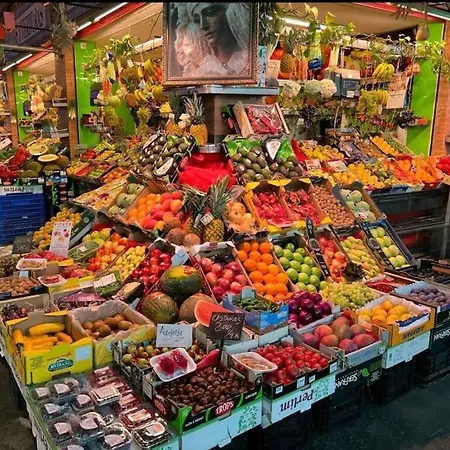 Appartamento Tipico Y Pintoresco Patio De Vecinos, Con Encanto Siviglia