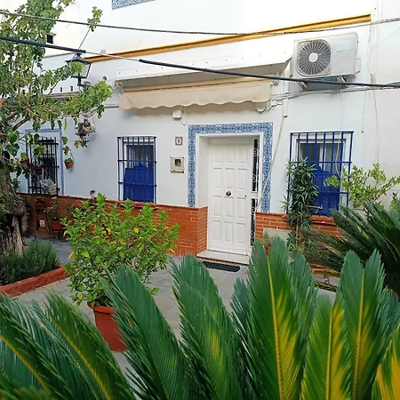 Tipico Y Pintoresco Patio De Vecinos, Con Encanto Διαμέρισμα *